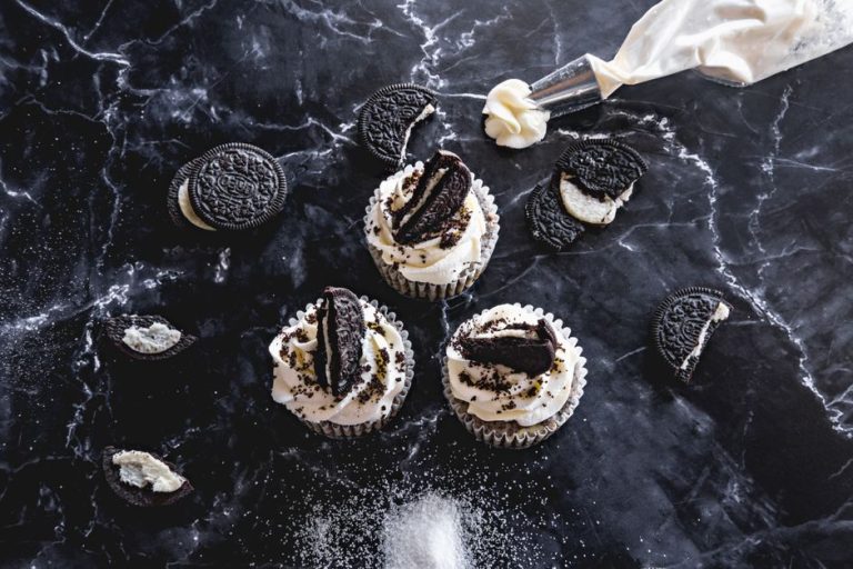 Father’s Day Cupcakes With Coffee, Chocolate and Salted Caramel