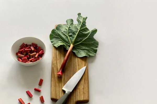 Rhubarb and Custard Crumble Bars That Set Cleanly