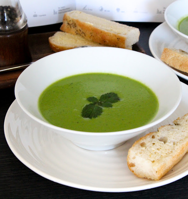 Easy Pea and Mint Soup