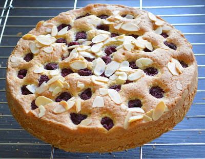 The Perfect Raspberry and Almond Cake – Recipe